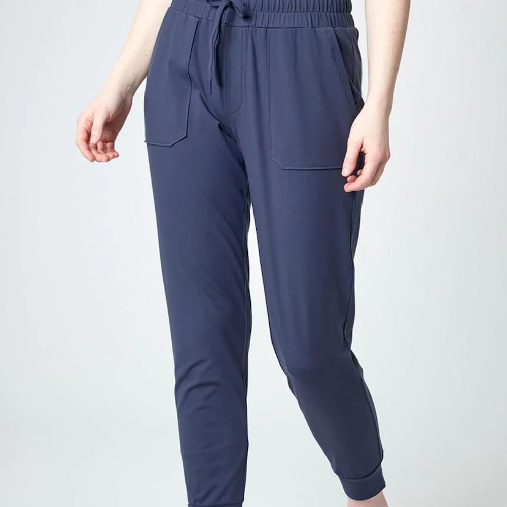 Mondetta Navy Blue Joggers Size M Excellent Condition, Like New!